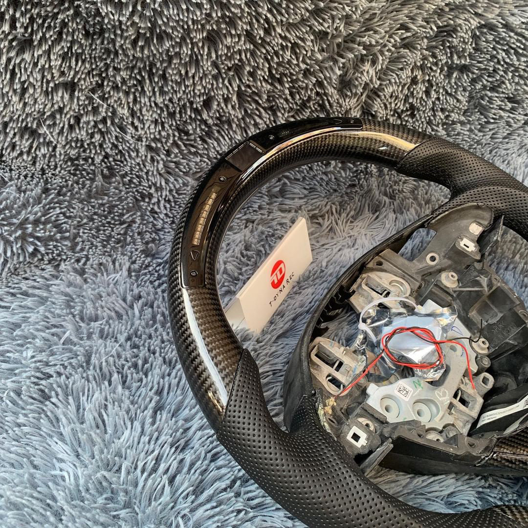 TTD Craft Carbon Fiber Steering Wheel